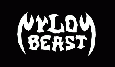 logo Nylon Beast